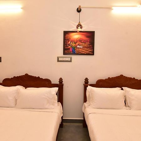 Chez Linda Home Stay Pondicherry Exterior photo