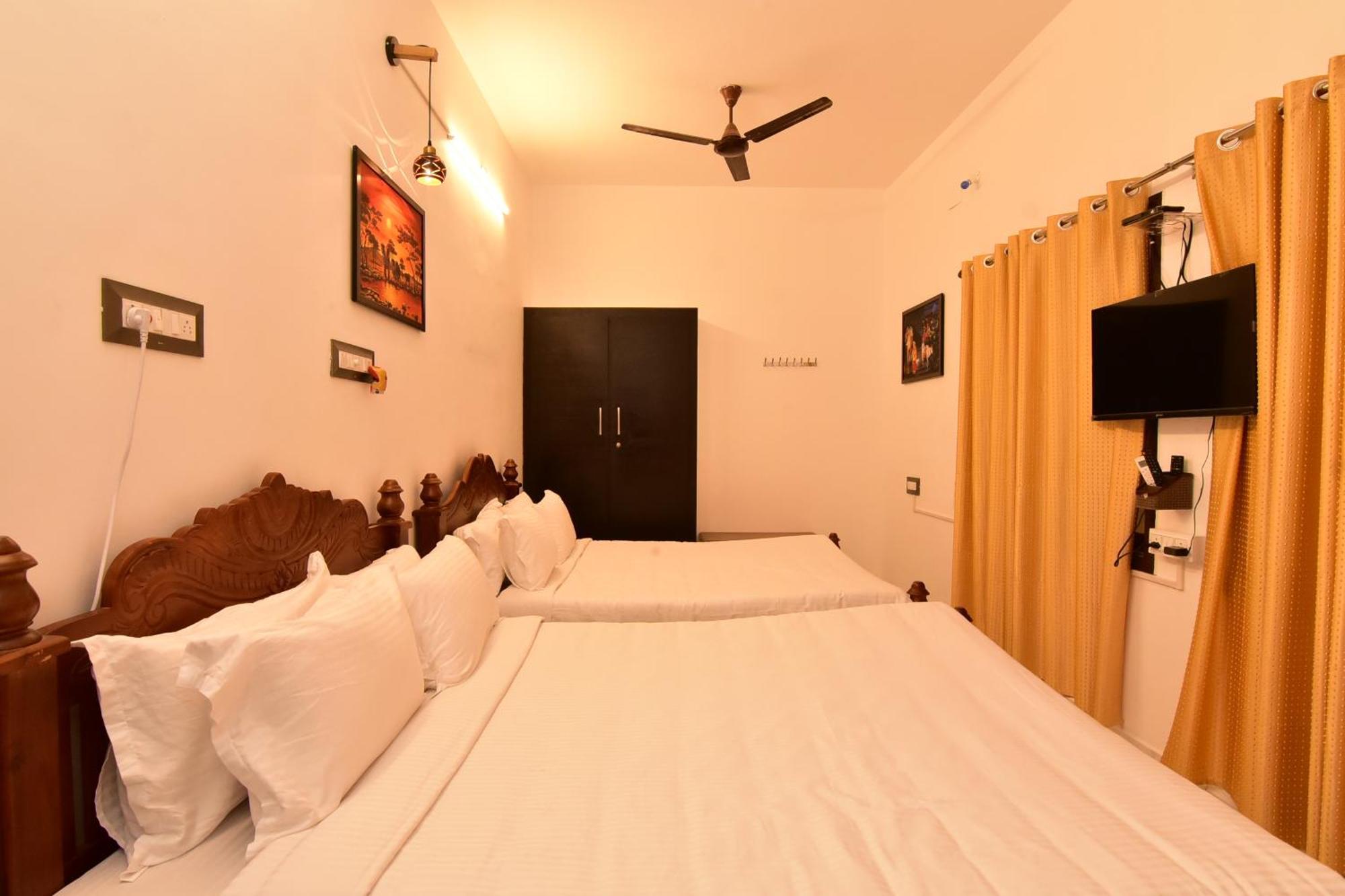 Chez Linda Home Stay Pondicherry Exterior photo